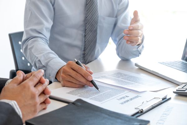 Bundling home and auto insurance